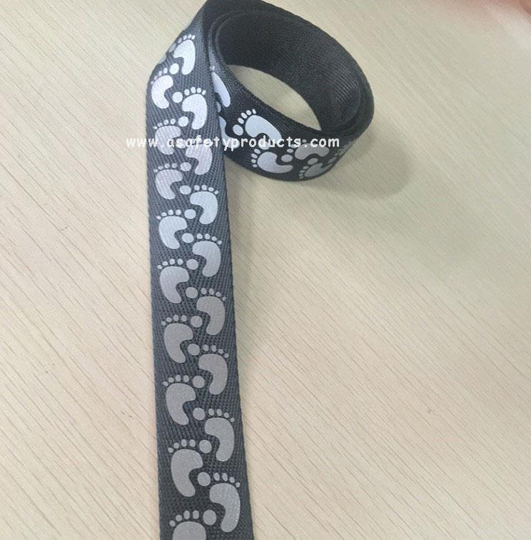 Reflective-Webbing-for-Dog-Leash