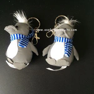 Juguete de pingüino relleno reflectante personalizado
